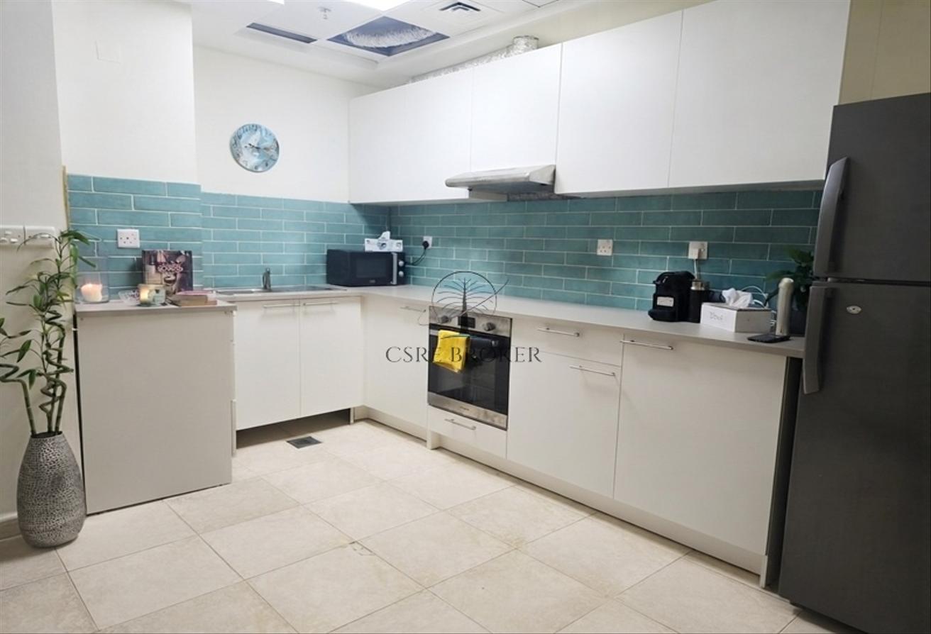 Fully furnished | Vacant | Ready to Move in photo 3