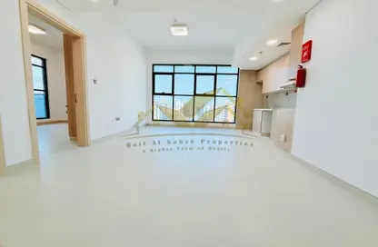 Apartment - 1 Bedroom - 2 Bathrooms for rent in Jumeirah Garden City - Al Satwa - Dubai