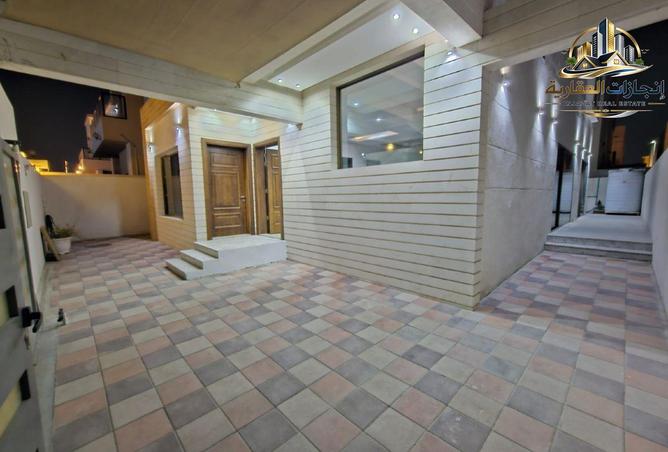 110980144 - Property Image 2