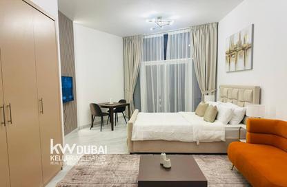 Apartment - Studio - 1 Bathroom for rent in Millennium Binghatti Residences - Business Bay - Dubai