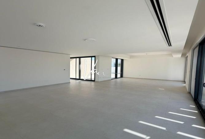 88743887 - صورة العقار 2