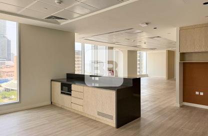 Office Space - Studio - 1 Bathroom for rent in Al Habtoor Business Tower - Dubai Marina - Dubai
