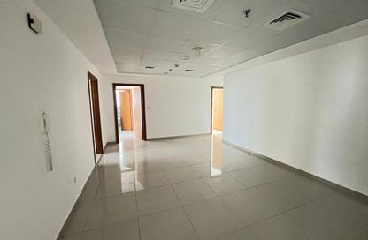 Apartment - 4 Bedrooms - 5 Bathrooms for rent in Al Khan Corniche - Al Khan - Sharjah