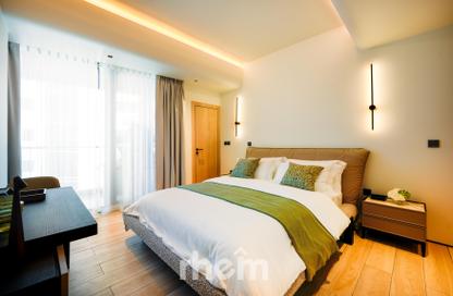 Apartment - 4 Bedrooms - 5 Bathrooms for sale in Ocean Heights - Dubai Marina - Dubai