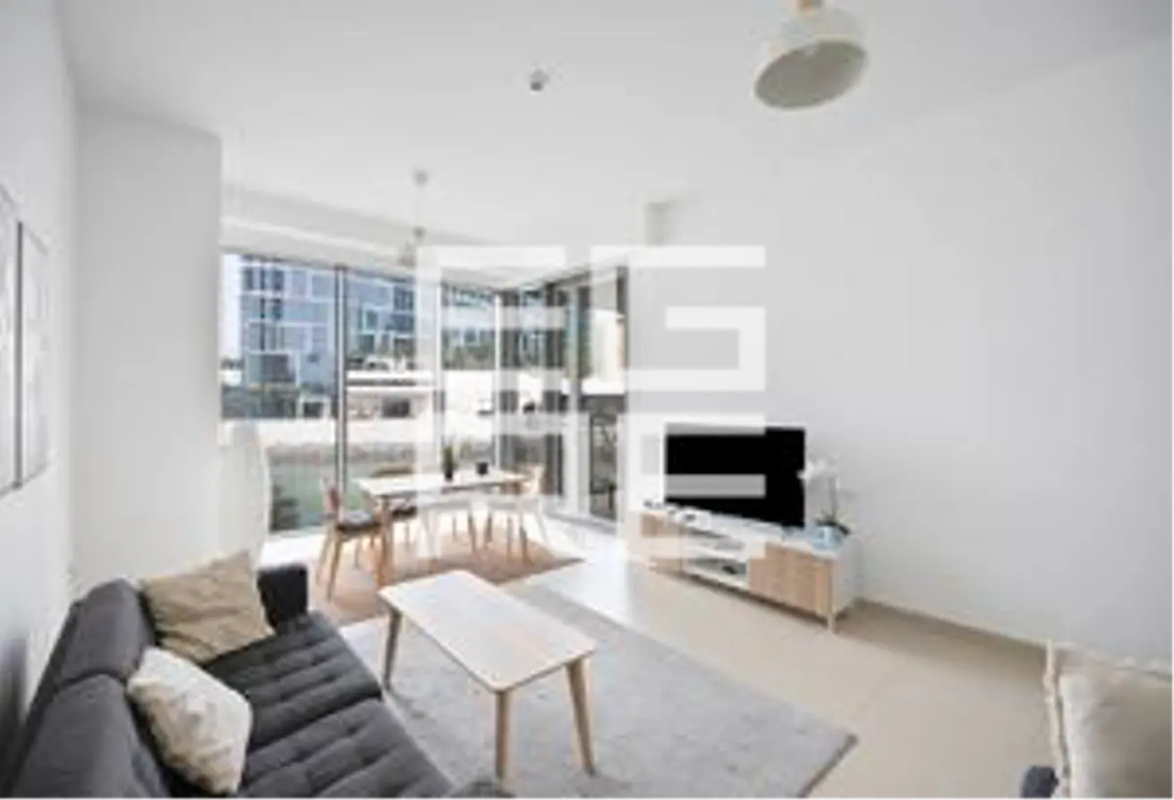 103708398 - Property Main Image