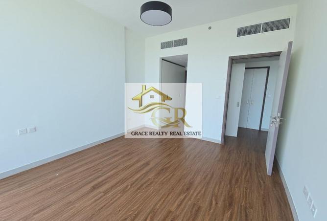111405283 - Property Image 3