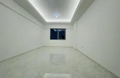 شقة - غرفة نوم - 2 حمامات للايجار في ند الحمر أفنيوز - ند الحمر - دبي