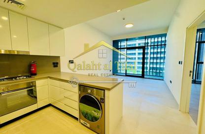 Apartment - 1 Bedroom - 2 Bathrooms for sale in Vida 1 - Vida Residences - Aljada - Sharjah Apartment - 1 Bedroom - 2 Bathrooms for sale in Vida 1 - Vida Residences - Aljada - Sharjah