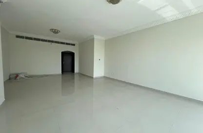 Apartment - 3 Bedrooms - 5 Bathrooms for rent in Qasimia 13 building - Al Nad - Al Qasimia - Sharjah