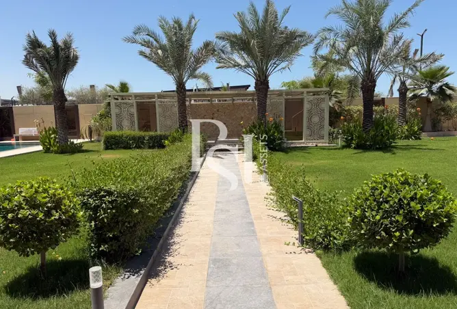 131562260 - Property Image 2