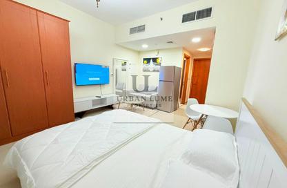 Apartment - Studio - 1 Bathroom for rent in Lakeside Tower B - Lakeside Residence - Dubai Production City (IMPZ) - Dubai