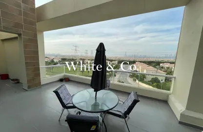 Apartment - 3 Bedrooms - 4 Bathrooms for sale in La Residence - Jumeirah Village Triangle - Dubai