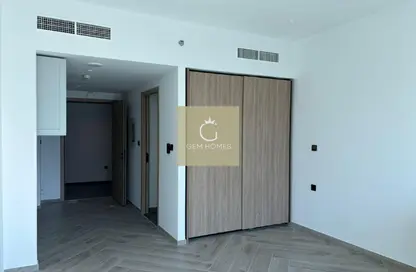 Apartment - 1 Bathroom for rent in Peninsula Three - Peninsula - Business Bay - Dubai