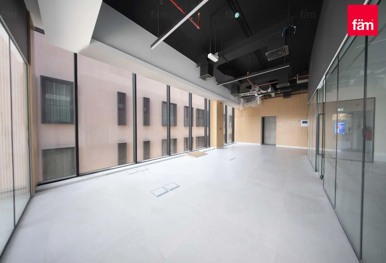 76962228 - Property Main Image