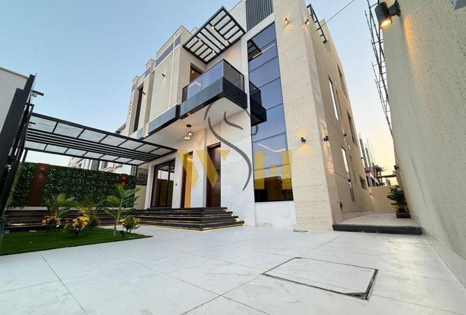 113724416 - Property Image 3