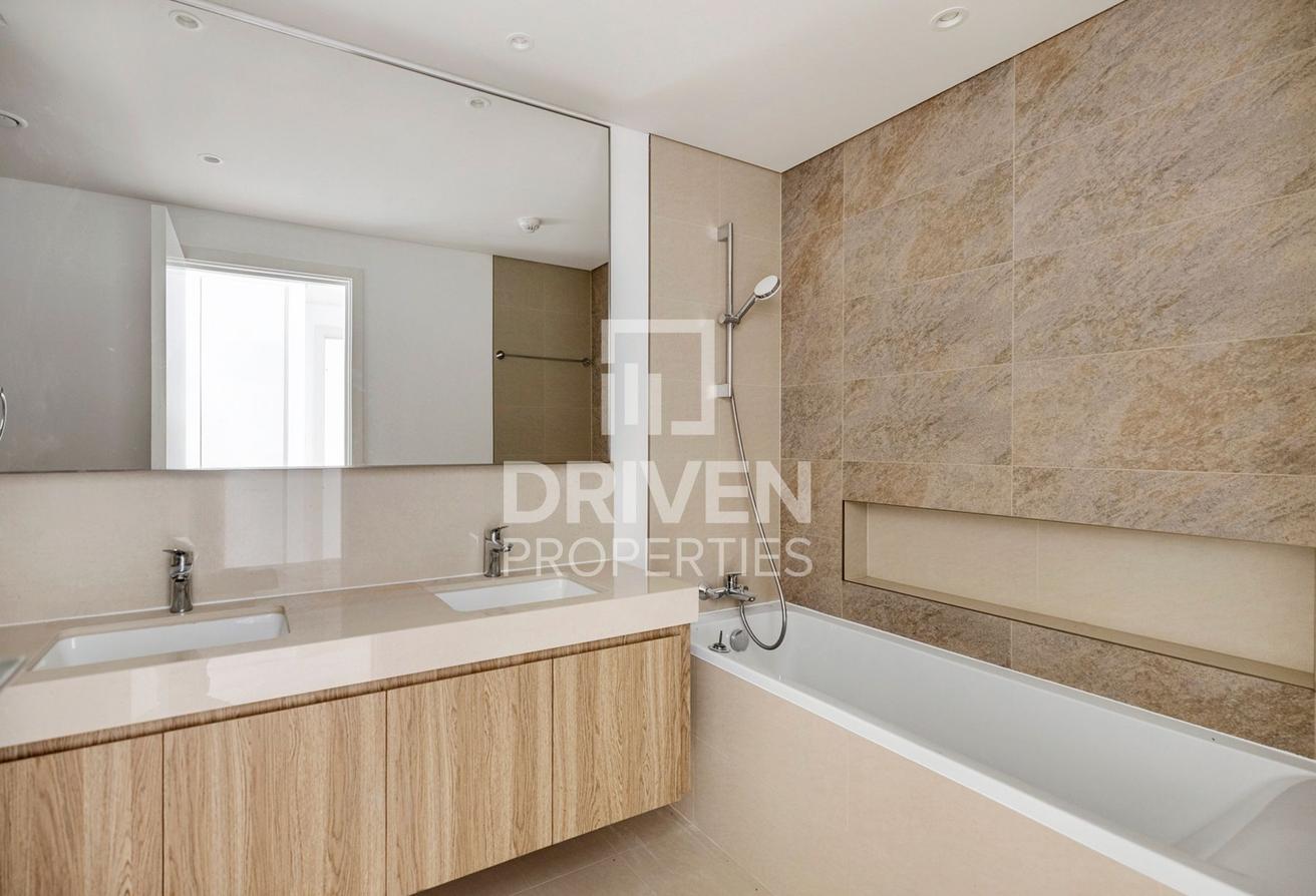 Multiple Cheques | Burj View | Ready to Move in photo 17