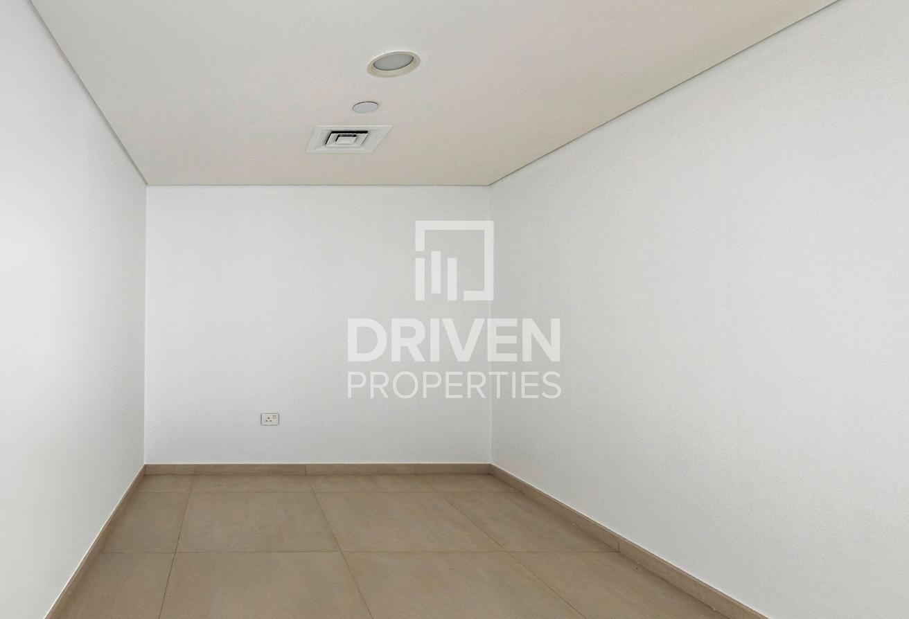 Multiple Cheques | Burj View | Ready to Move in photo 13