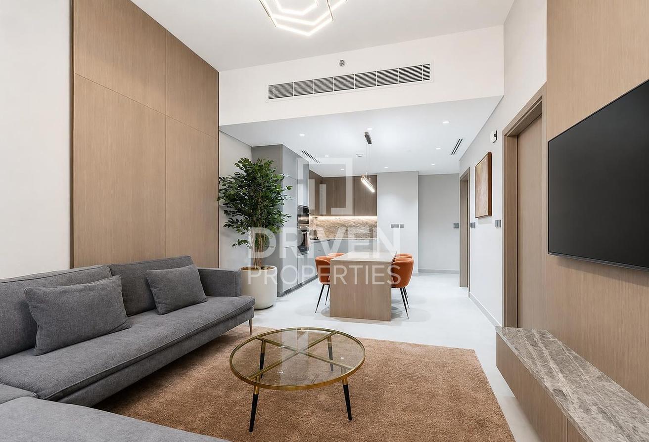 Elegant Apartment | Great Location | Park View photo 3