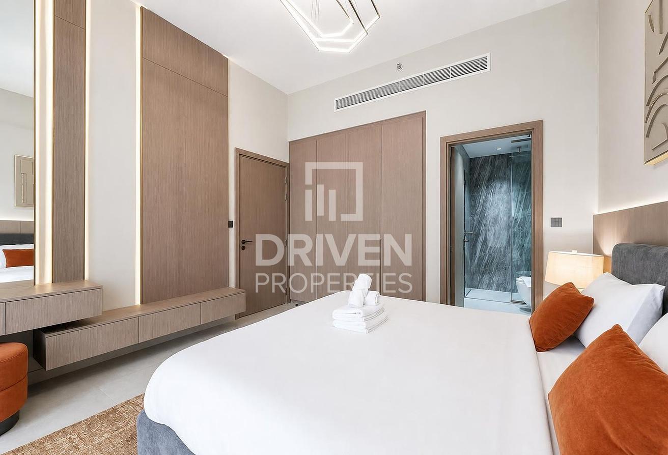 Elegant Apartment | Great Location | Park View photo 9