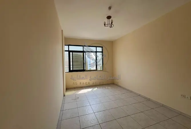 145528037 - Property Image 3