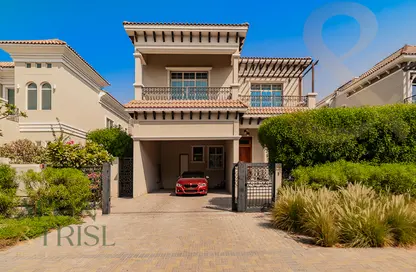 Villa - 5 Bedrooms - 7 Bathrooms for rent in The Centro - The Villa - Dubai