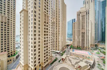 Apartment - 2 Bedrooms - 3 Bathrooms for rent in Rimal 1 - Rimal - Jumeirah Beach Residence - Dubai