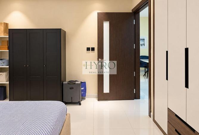1 BR Convertible to 2 I Furnished I 5* Amenities photo 3