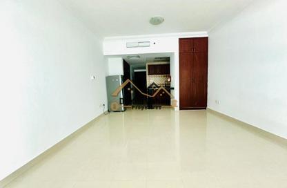 Apartment - Studio - 1 Bathroom for rent in Al Nayli Building - Dubai Silicon Oasis - Dubai Apartment - Studio - 1 Bathroom for rent in Al Nayli Building - Dubai Silicon Oasis - Dubai