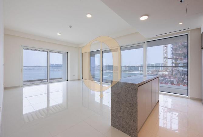 76022201 - Property Image 2