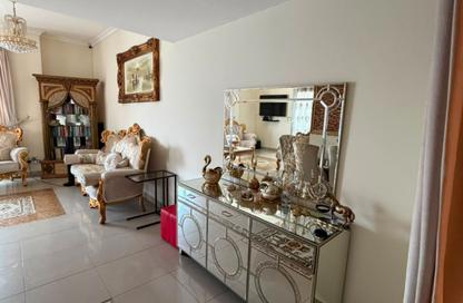 Apartment - 3 Bedrooms - 4 Bathrooms for sale in Al Khan Lagoon - Al Khan - Sharjah Apartment - 3 Bedrooms - 4 Bathrooms for sale in Al Khan Lagoon - Al Khan - Sharjah