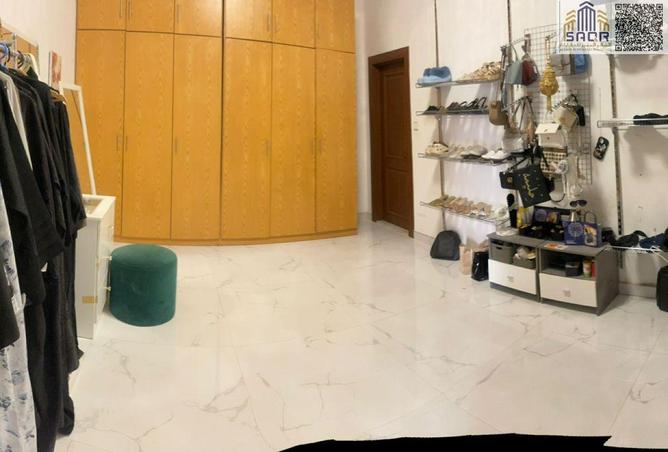 127930609 - Property Image 2