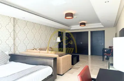 شقة - 1 حمام للايجار في تايم مام ريزيدنس - شارع الكورنيش - أبوظبي