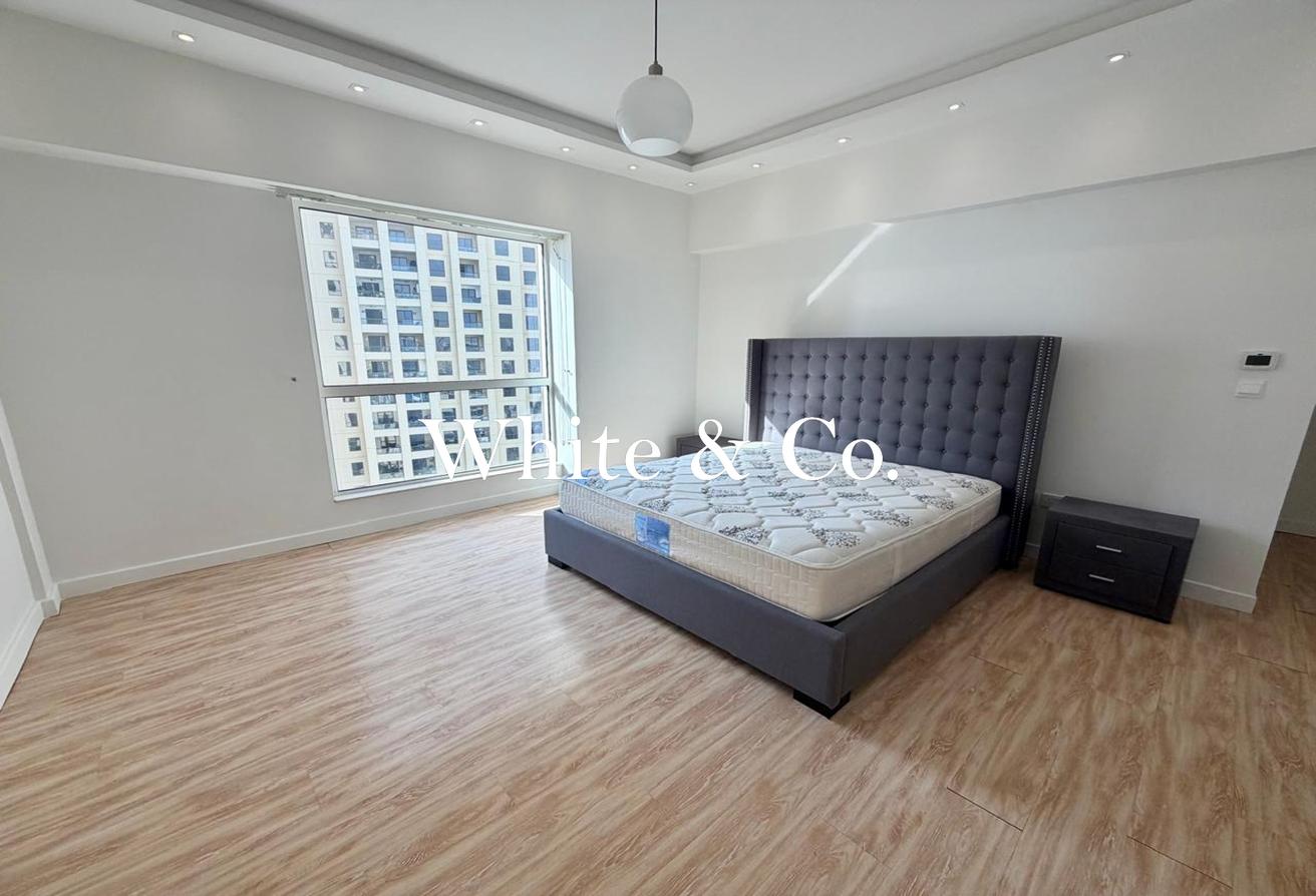 Sea View | High Floor | Really Hot Stock photo 9