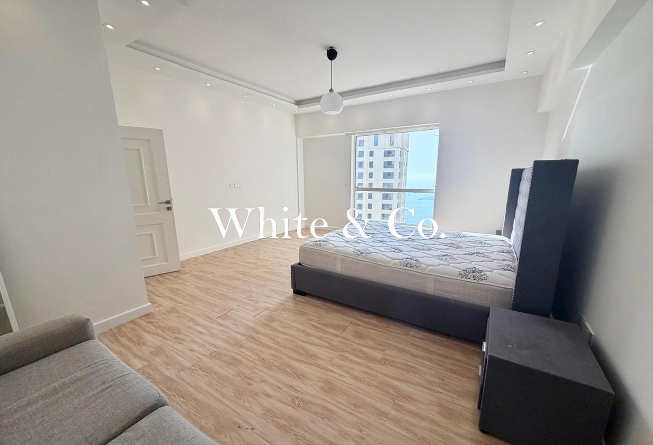 Sea View | High Floor | Really Hot Stock photo 12