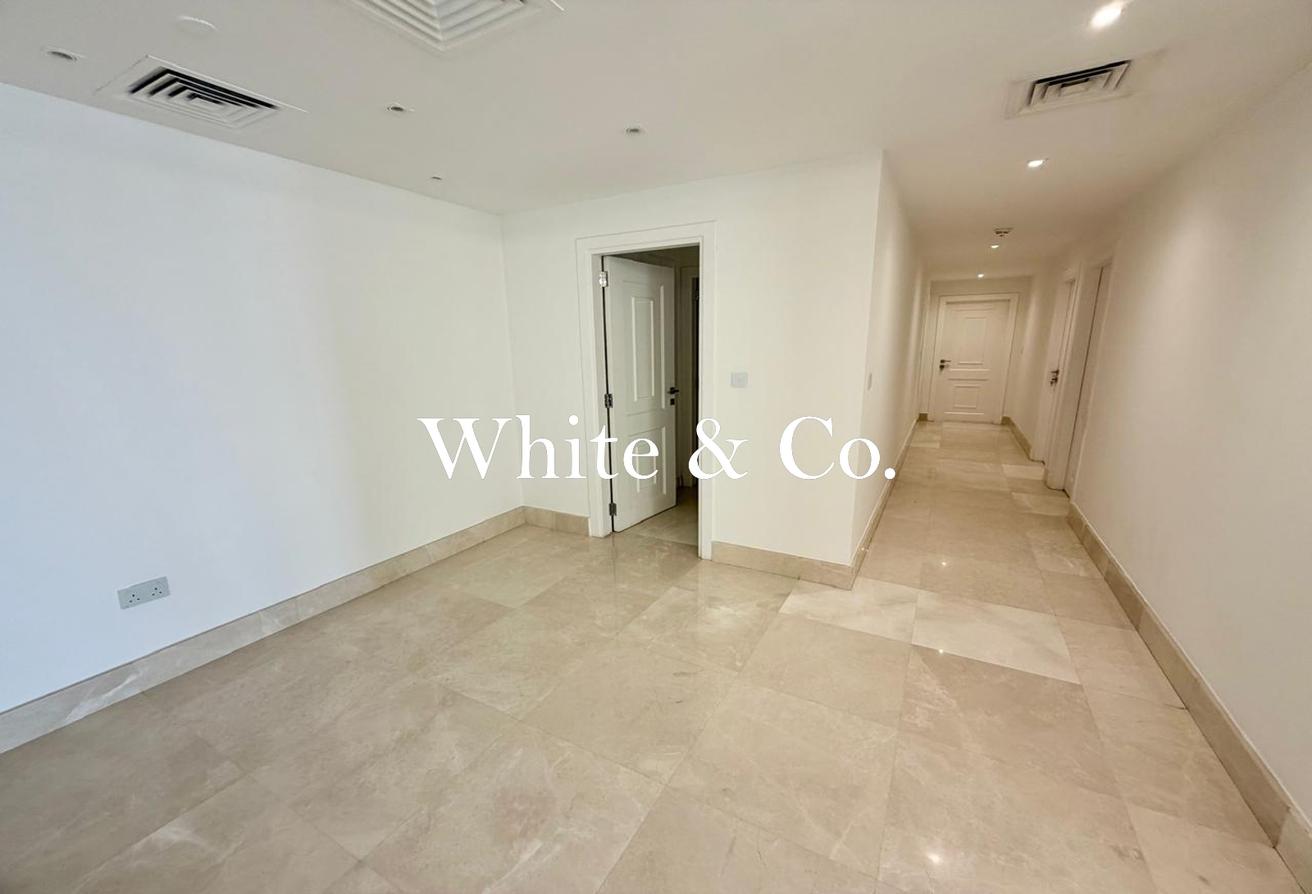 Sea View | High Floor | Really Hot Stock photo 14