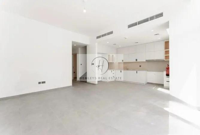 98241283 - Property Image 2
