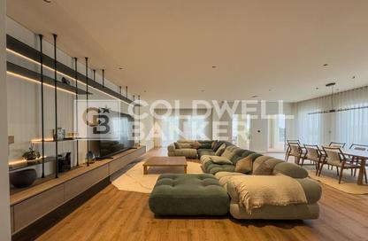 Villa - 5 Bedrooms - 7 Bathrooms for sale in Sur La Mer 1 - Sur La Mer - Jumeirah 1 - Jumeirah - Dubai Villa - 5 Bedrooms - 7 Bathrooms for sale in Sur La Mer 1 - Sur La Mer - Jumeirah 1 - Jumeirah - Dubai