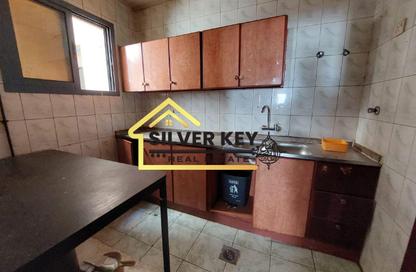 Apartment - 2 Bedrooms - 2 Bathrooms for rent in Abu Shagara building - Abu shagara - Sharjah