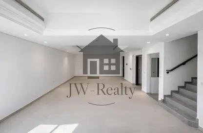 تاون هاوس - 4 غرف نوم - 3 حمامات للبيع في قرية ماربيلا - قمم النصر - مدينة دبي الرياضية - دبي