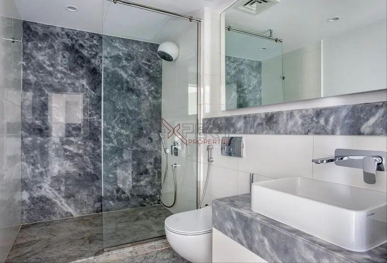 Fully Furnished | Canal views | High floor photo 24