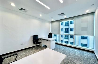 Office Space - Studio - 4 Bathrooms for rent in Hamdan Street - Abu Dhabi