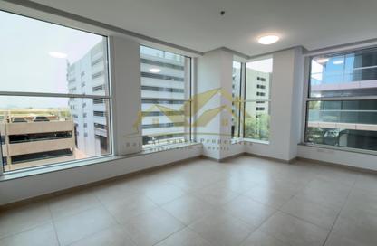 Apartment - 1 - 2 for rent in Sheikh Zayed Road - Dubai