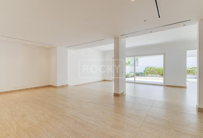 71498766 - صورة العقار 3