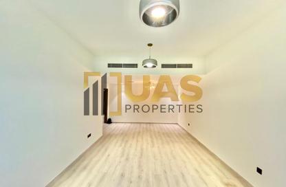 Apartment - 2 Bedrooms - 2 Bathrooms for rent in Millennium Executive Tower - Sheikh Zayed Road - Dubai