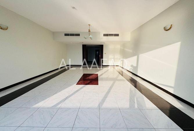 125177664 - Property Main Image