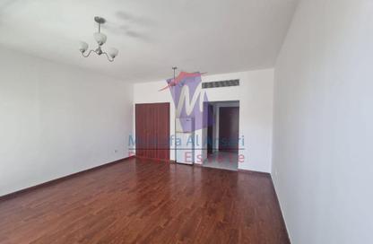 Apartment - Studio - 1 Bathroom for rent in Building Z02 - England Cluster - International City - Dubai