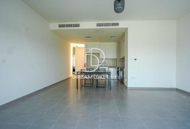 100417268 - Property Main Image