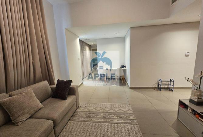 102831595 - Property Image 3
