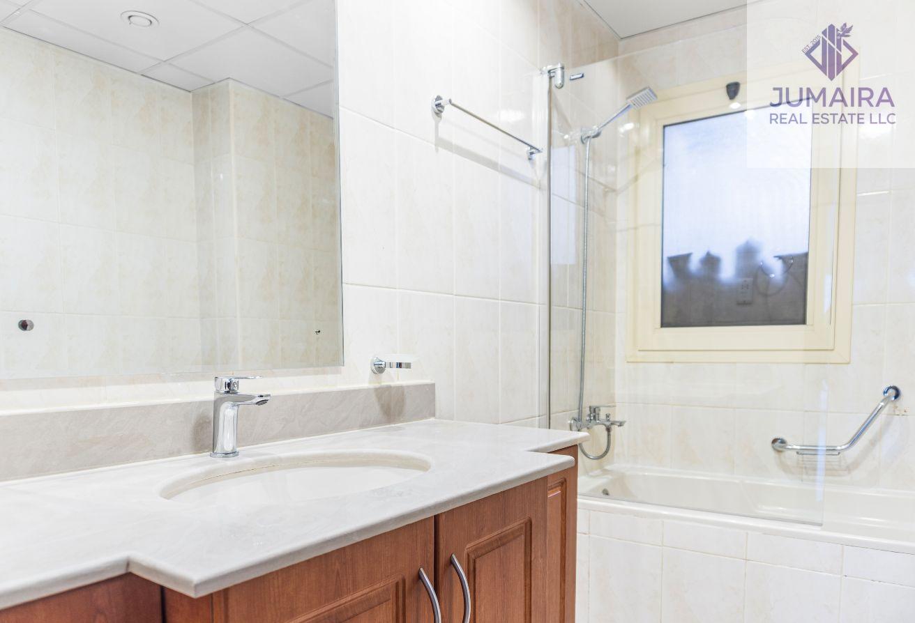 4 Bedroom Townhouse | Private Pool | For Sale