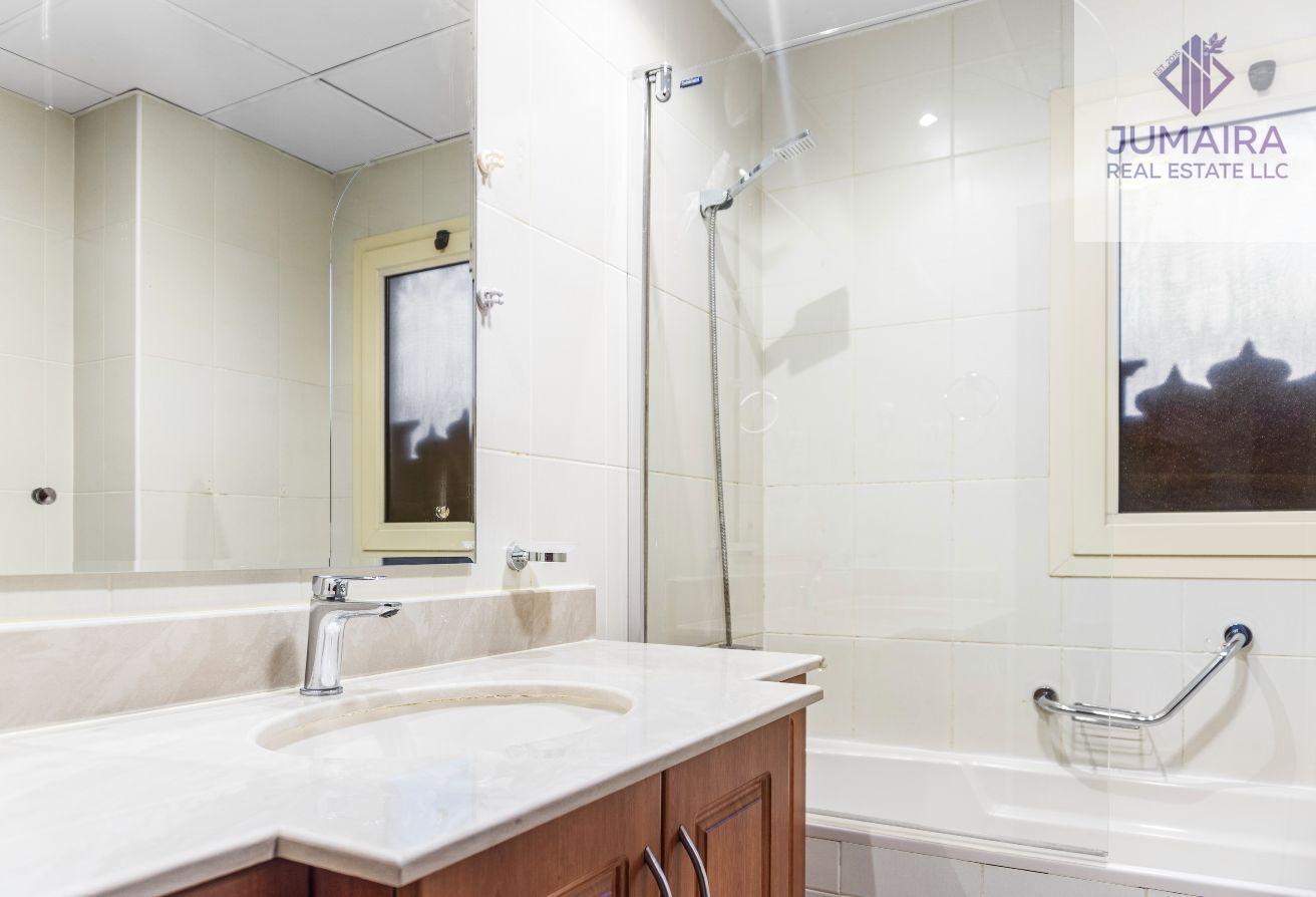 4 Bedroom Townhouse | Private Pool | For Sale